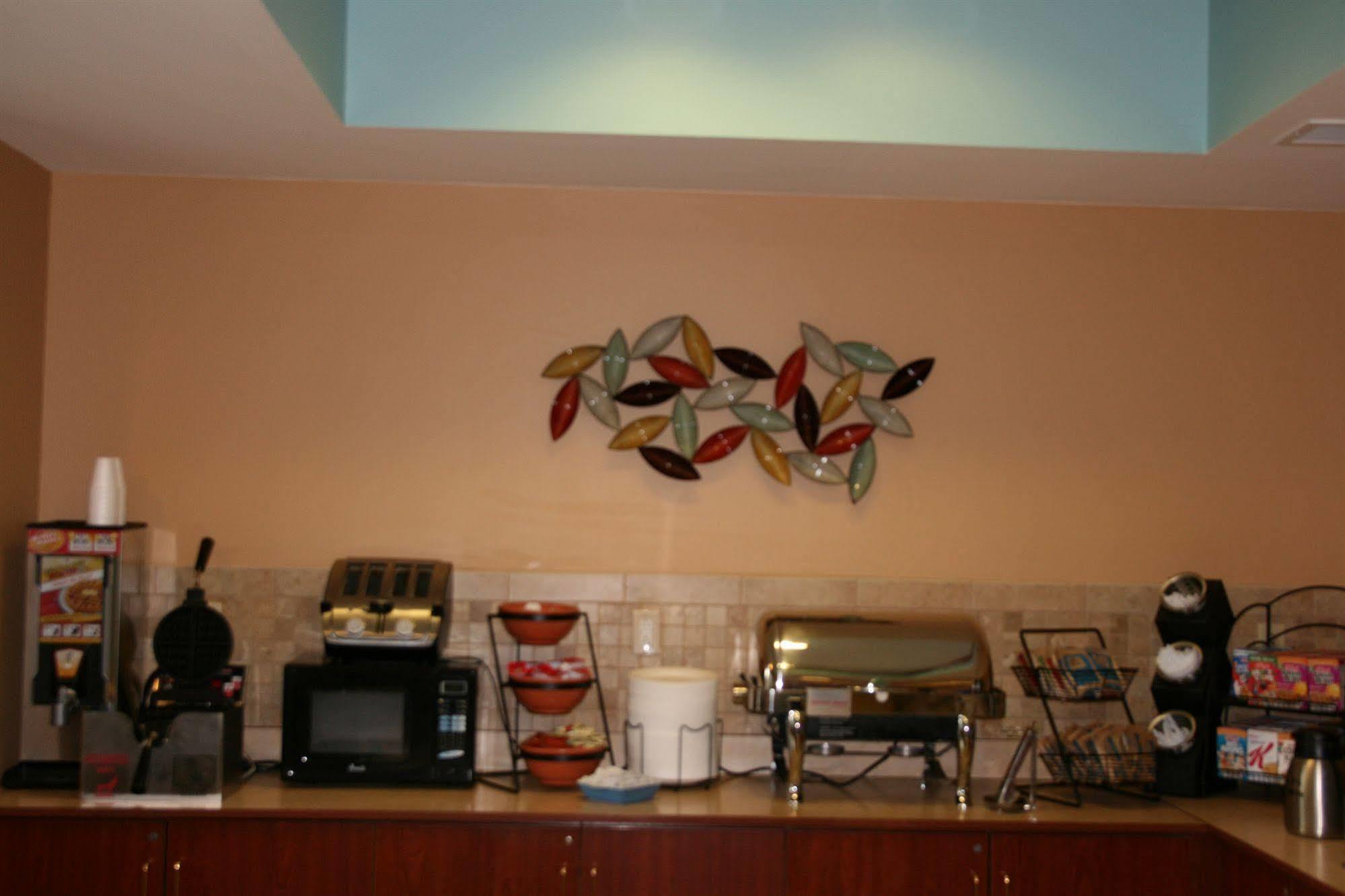Microtel Inn & Suites By Wyndham סטארקוויל מראה חיצוני תמונה